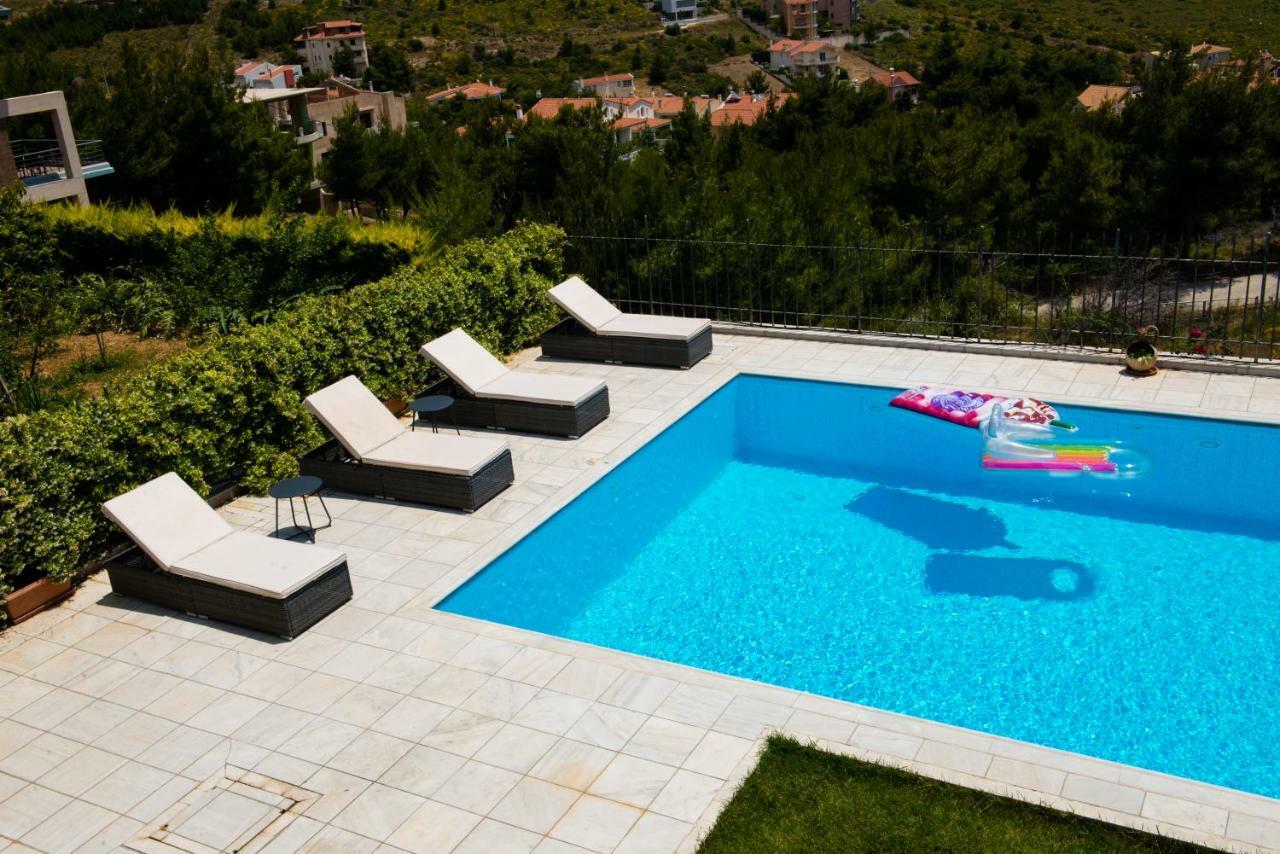 Villa Olympia Vip Dhráfi Exteriör bild